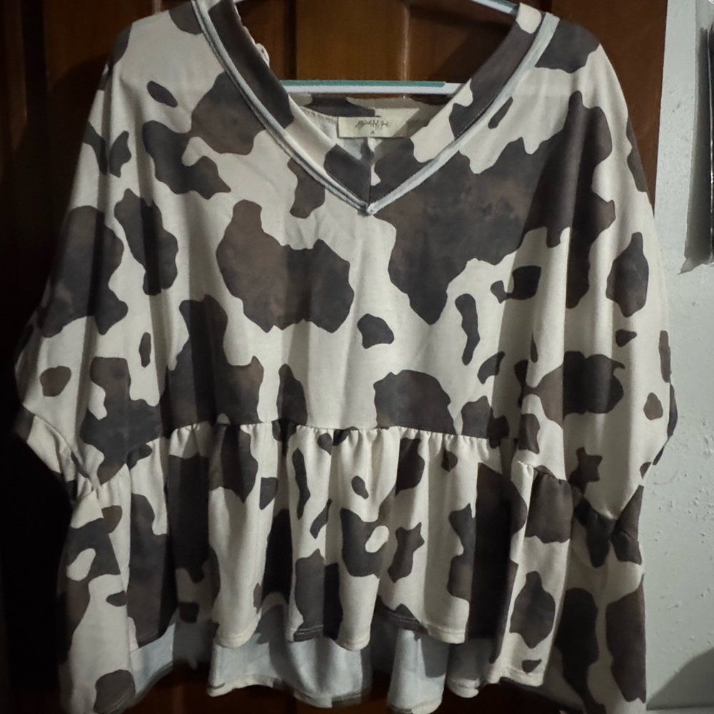 Women's Cow Print Top